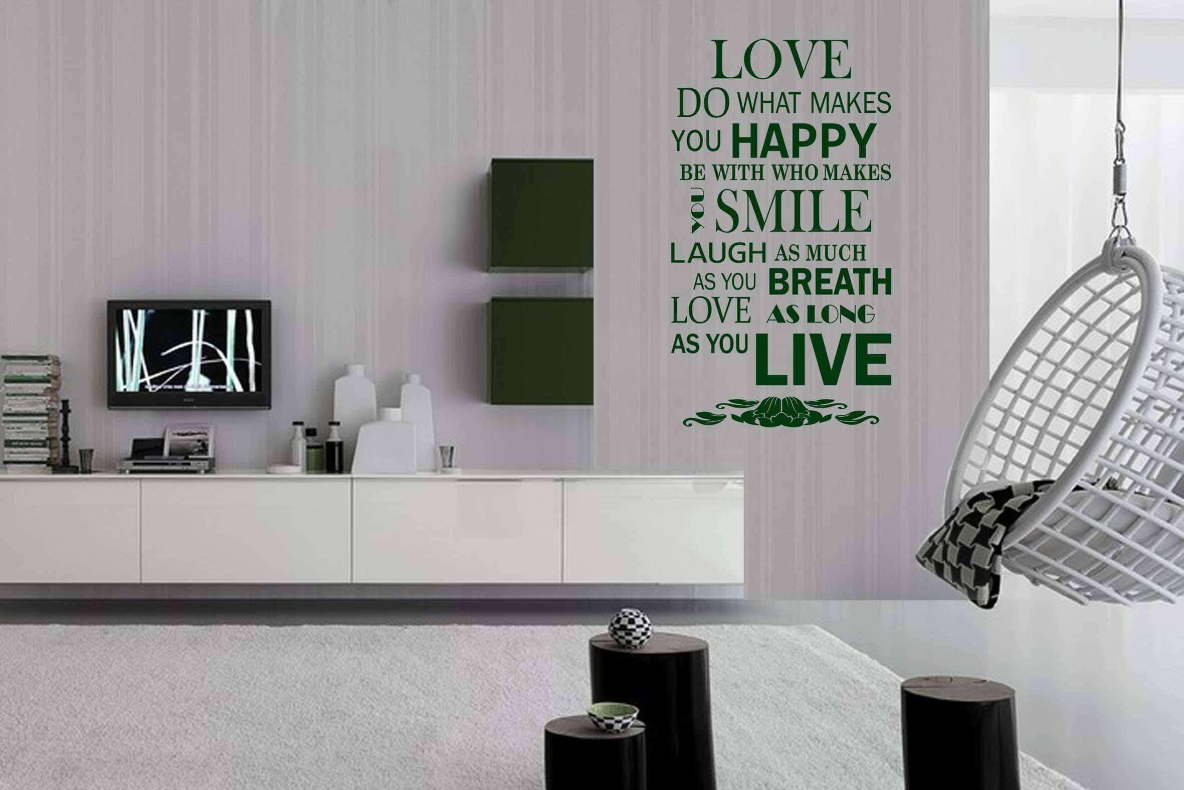 Виниловая наклейка на стену Люби, живи, улыбайся (на английском языке) купить