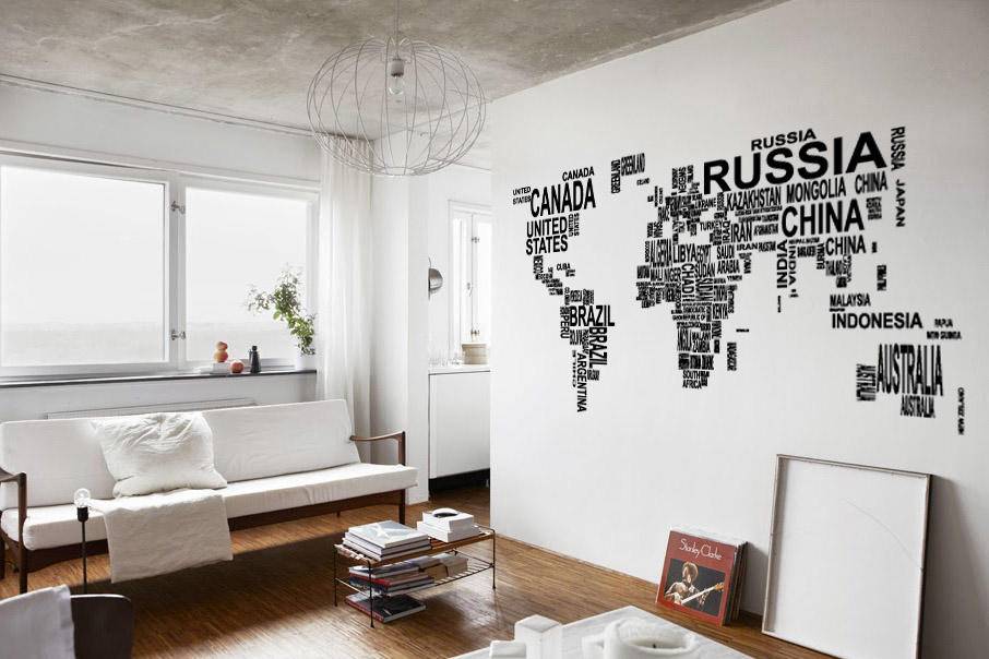 Дизайнерская наклейка на стену Карта мира в словах