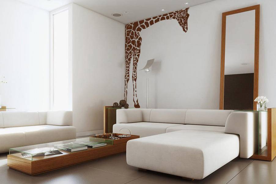 Дизайнерская наклейка на стену Сбежавший из зоопарка жираф