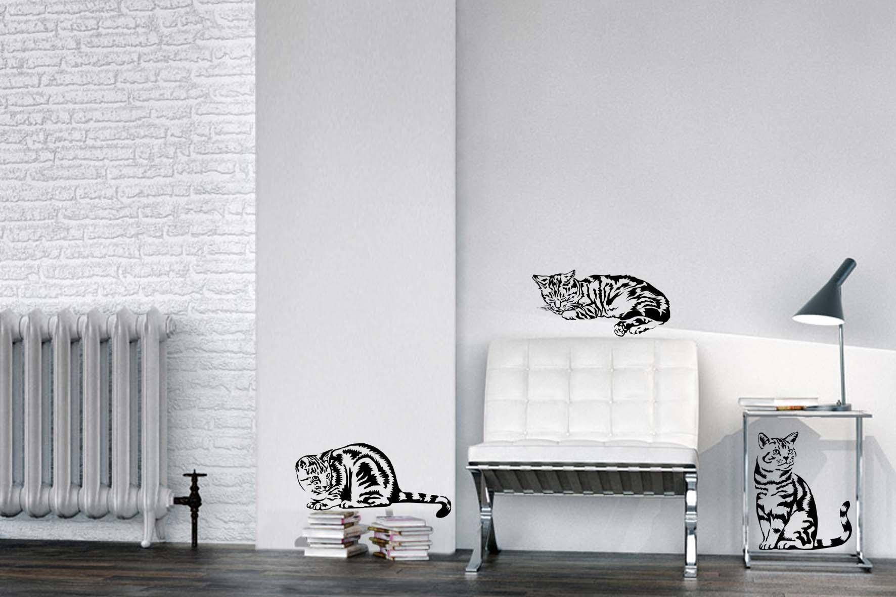 Дизайнерская наклейка на стену Полосатые котята